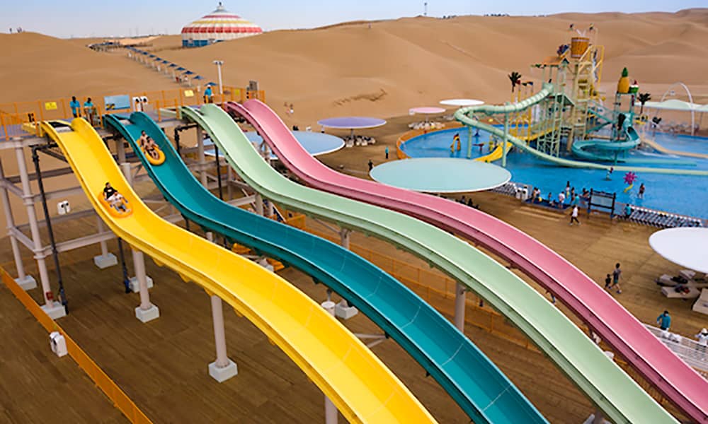 水上乐园设施有很多好玩的水上游乐项目