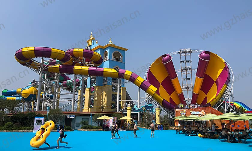 浙江宁波大目湾阿拉的海水上乐园超级龙卷风滑道