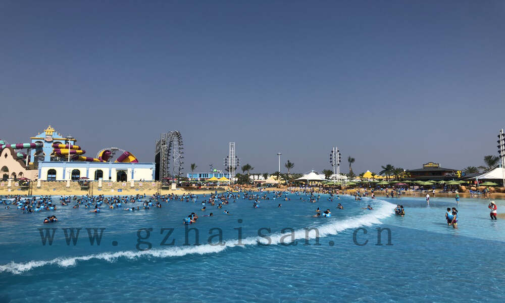 水上乐园大型设备价格揭秘：实惠与品质的完美结合