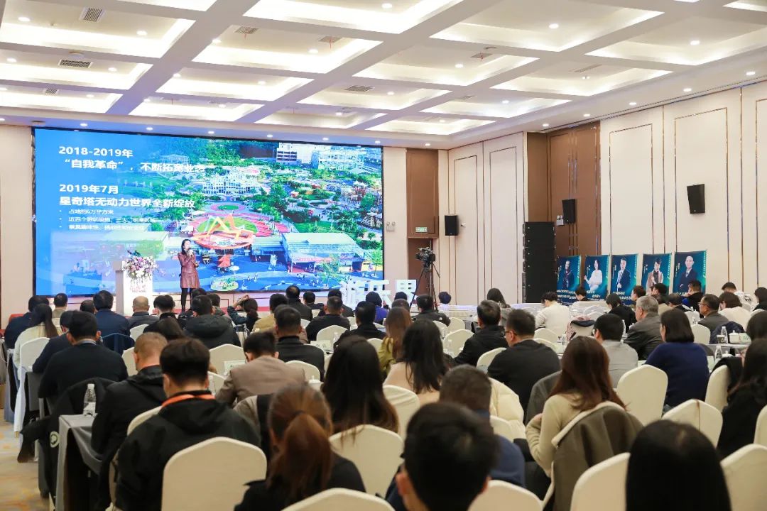 金冠荣耀，见证卓越！jinnianhui今年会游乐斩获两项重量级大奖